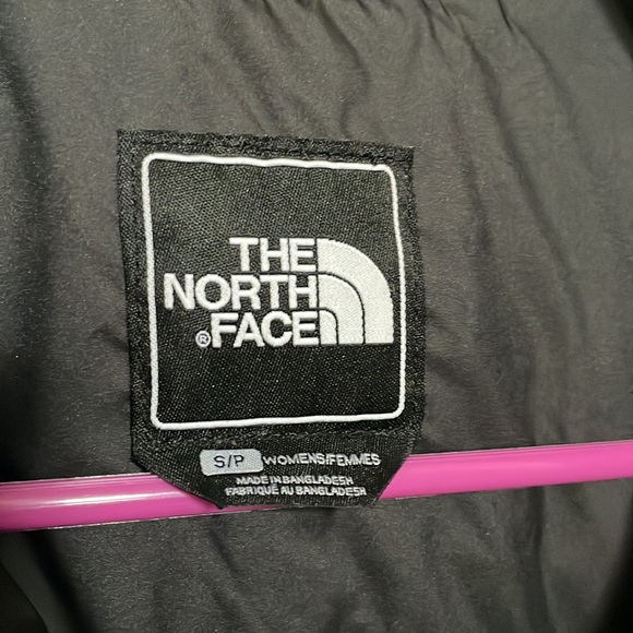 North face Puffer 700-Fill Power Down Vest - Picture 2 of 6
